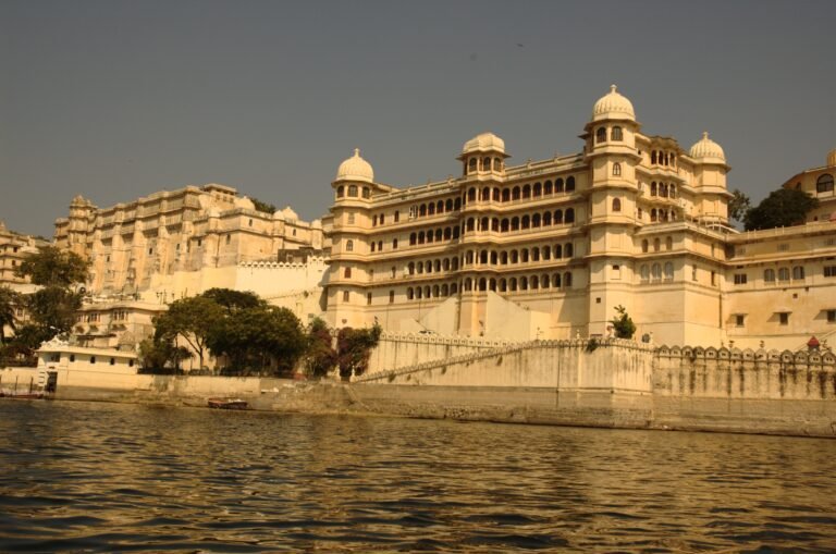 Udaipur Travel Guide