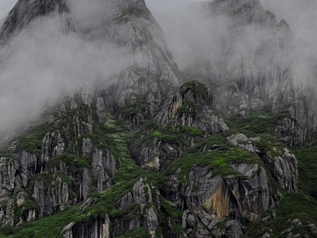 North Sikkim Gangtok Pelling Darjeeling 7 Nights 8 Days
