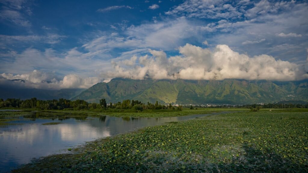Kashmir tour packages