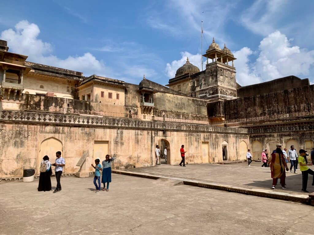Jaipur Forts and Palace Guided Day Tour