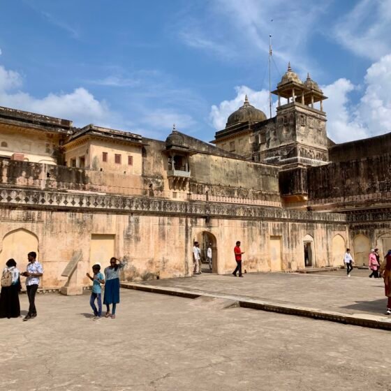 Jaipur Forts and Palace Guided Day Tour