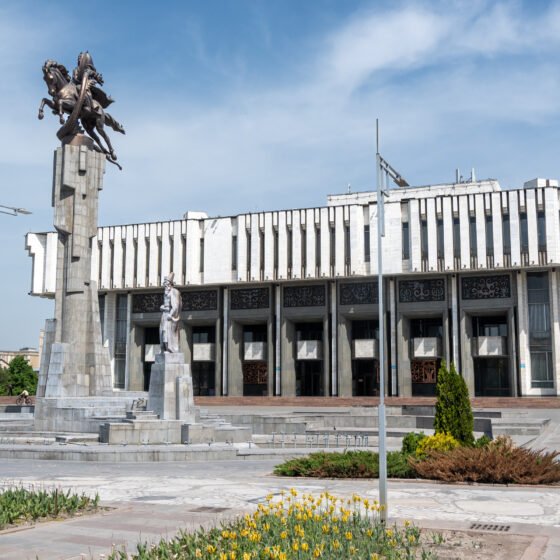 Kyrgyzstan Grand Circuit 8 Nights 9 Days