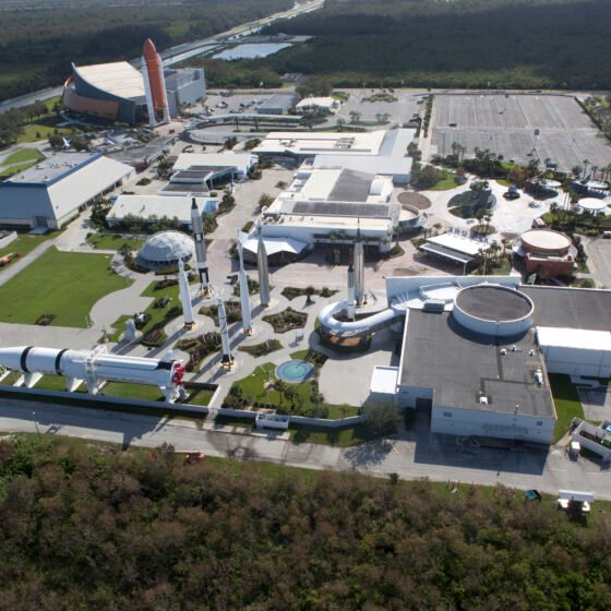 Florida Space Explorer — Kennedy Space Center & Astronaut Training 6 Nights 7 Days